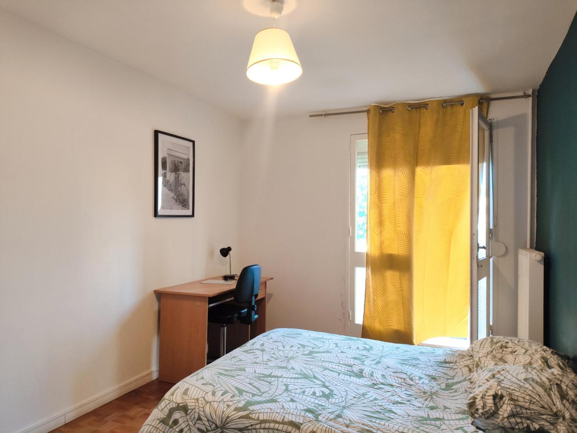 Chambre Dans Un Appartement En Colocation Rennes Exteriör bild